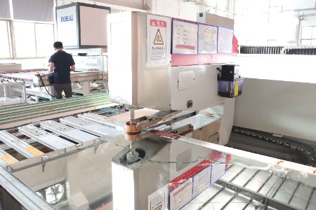 led mirror suppliers